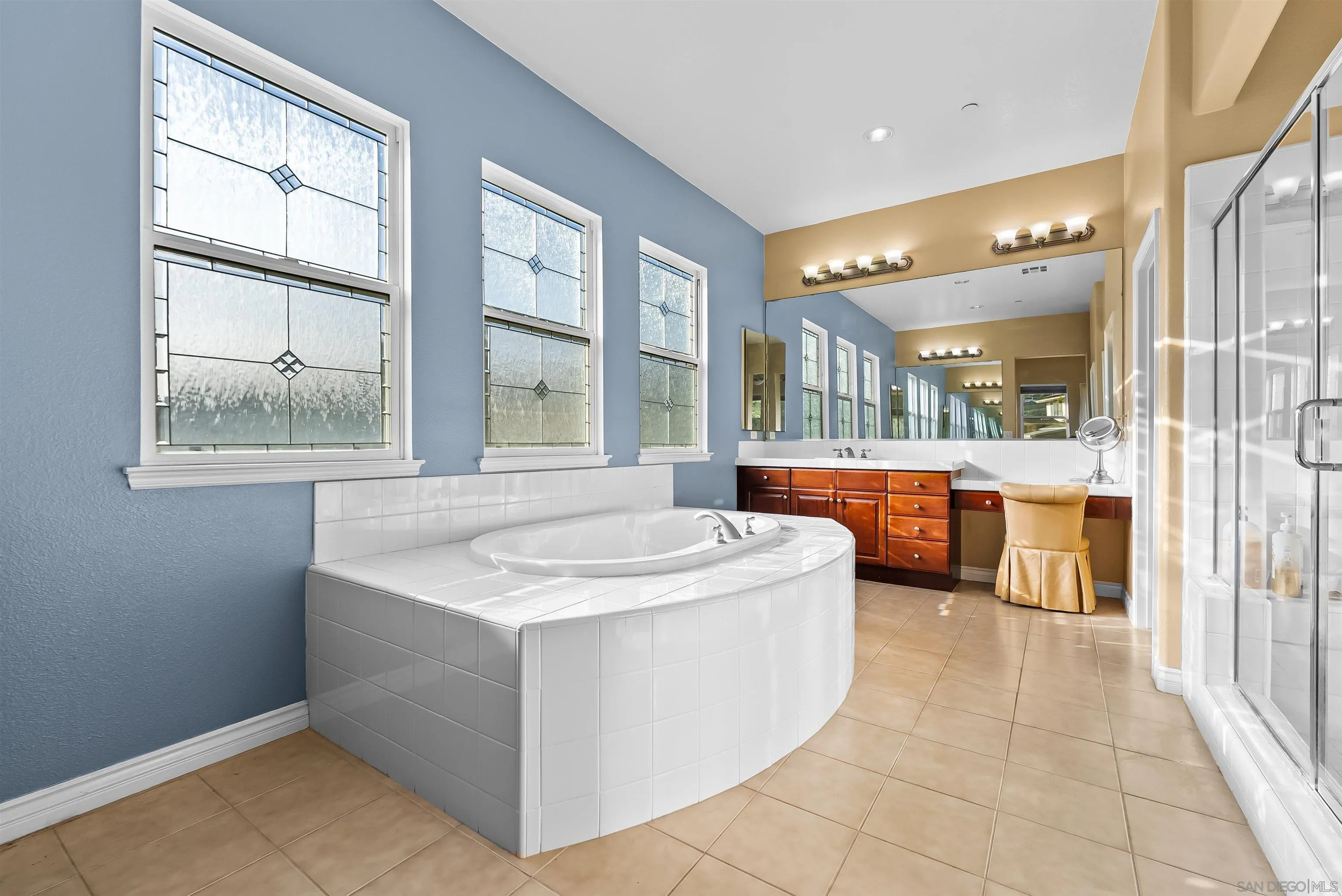 2157 Hidden Springs Drive El Cajon, CA 92019 - Photo 11 of 27