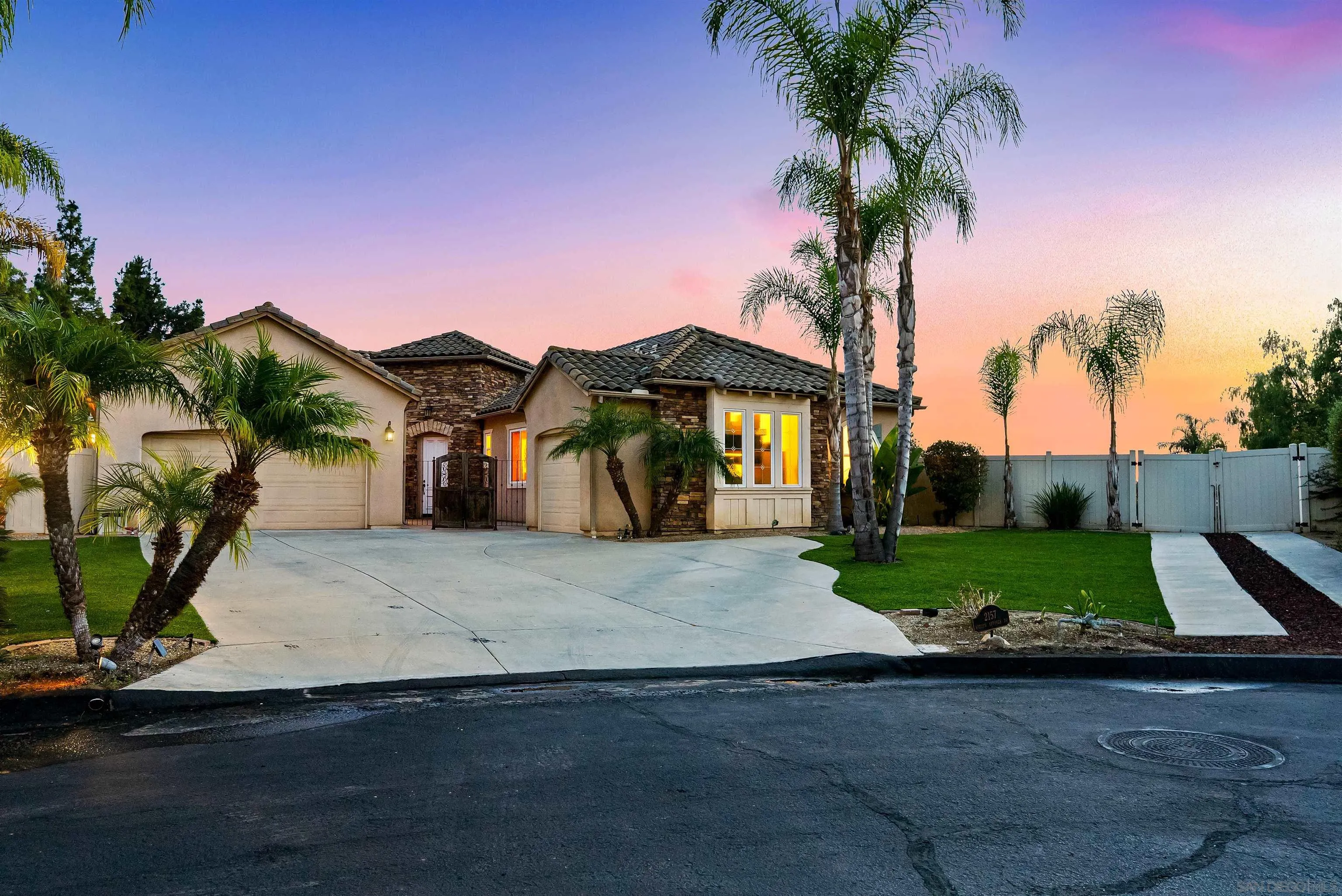 2157 Hidden Springs Drive El Cajon, CA 92019 - Photo 23 of 27