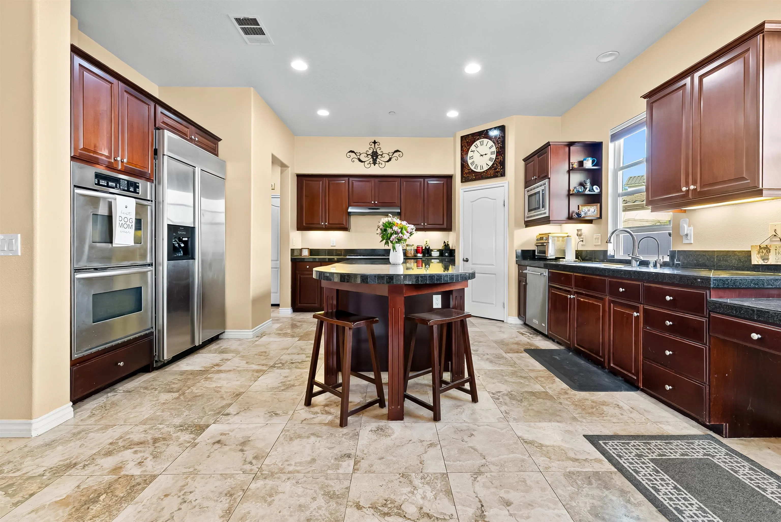 2157 Hidden Springs Drive El Cajon, CA 92019 - Photo 8 of 27