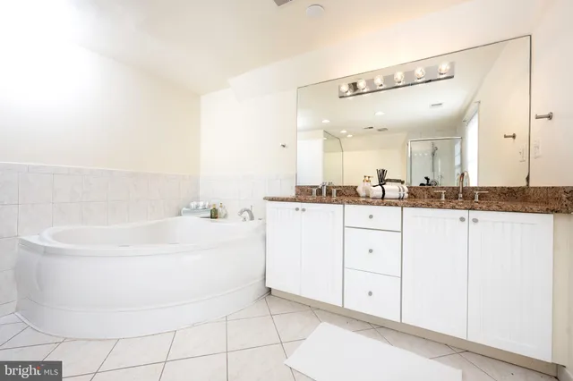 $1,450,000 | 9125 Copenhaver Drive, Potomac, MD 20854