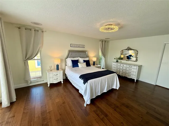 $2,500,000 | 812 Island Way, Clearwater Beach, FL 33767