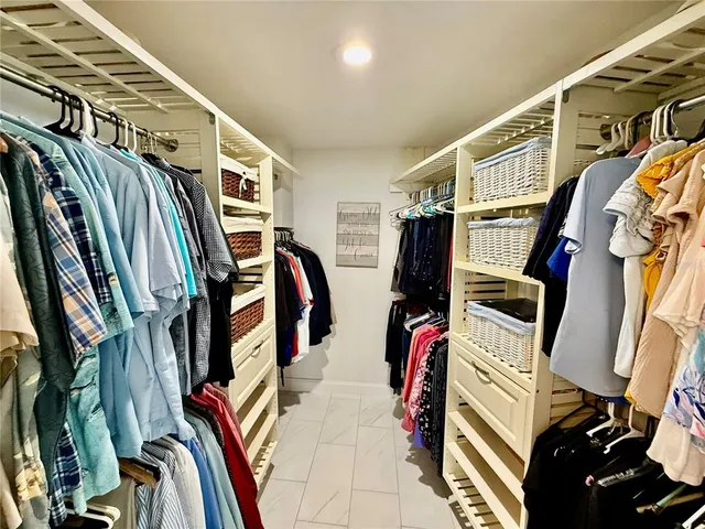 $2,500,000 | 812 Island Way, Clearwater Beach, FL 33767