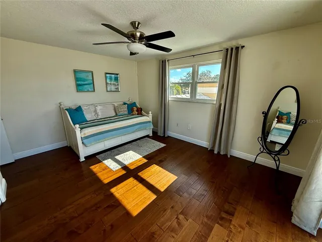 $2,500,000 | 812 Island Way, Clearwater Beach, FL 33767