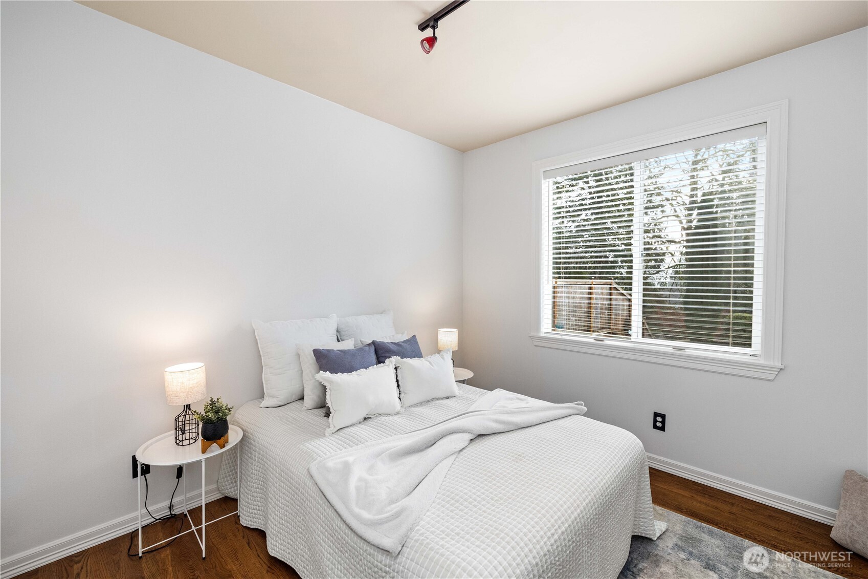 21211 Southeast 260th Street Maple Valley, WA 98038 - Photo 17 of 40