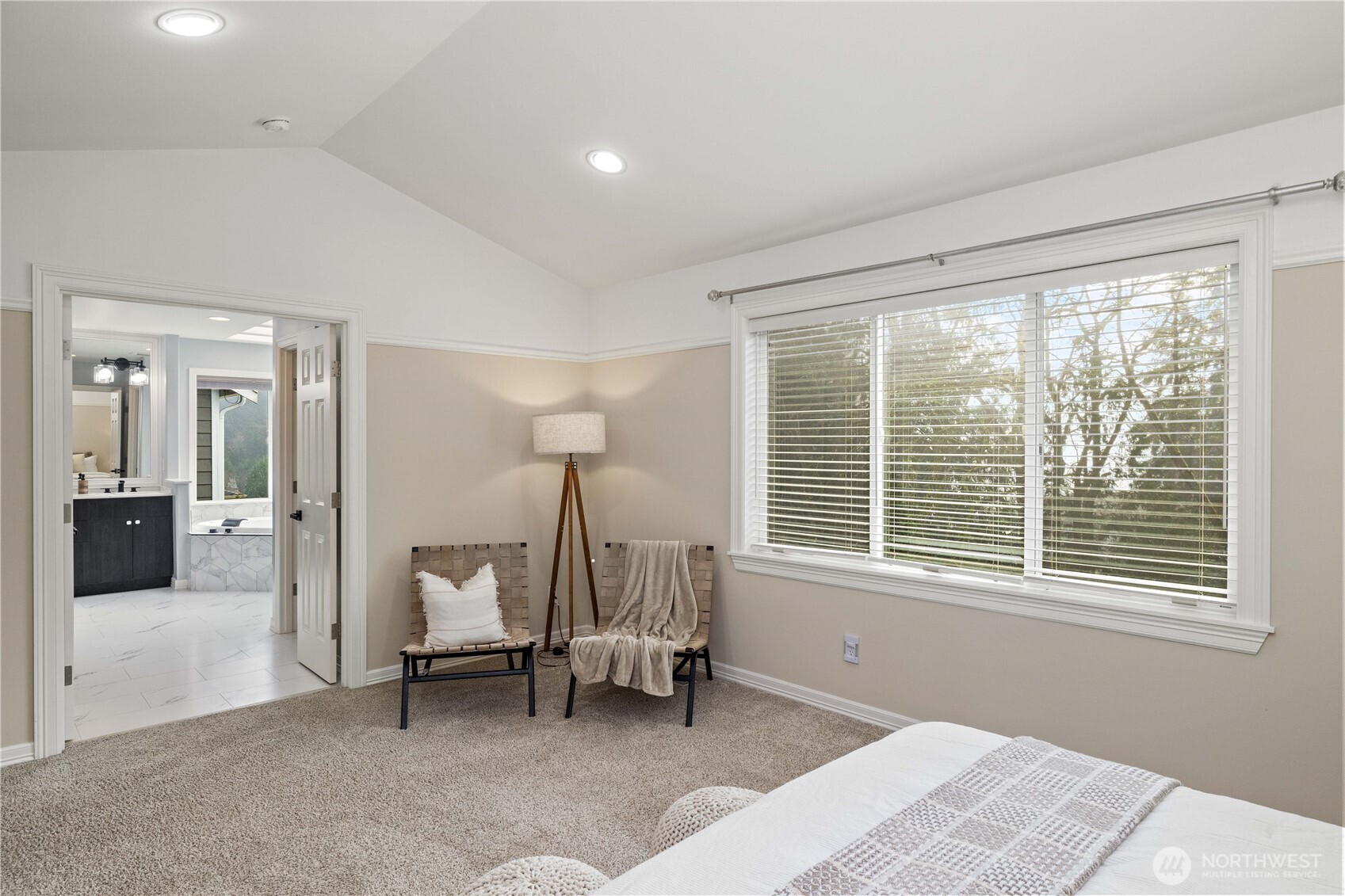 21211 Southeast 260th Street Maple Valley, WA 98038 - Photo 22 of 40