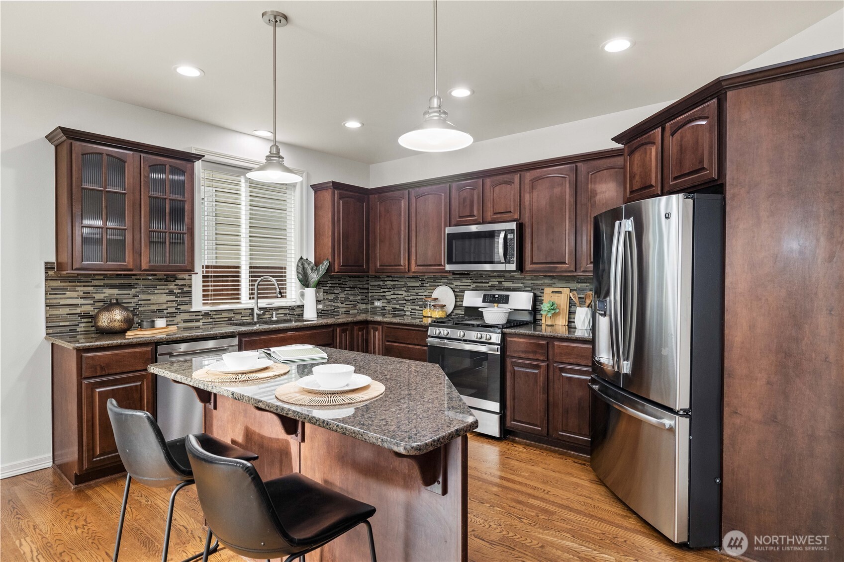 21211 Southeast 260th Street Maple Valley, WA 98038 - Photo 10 of 40