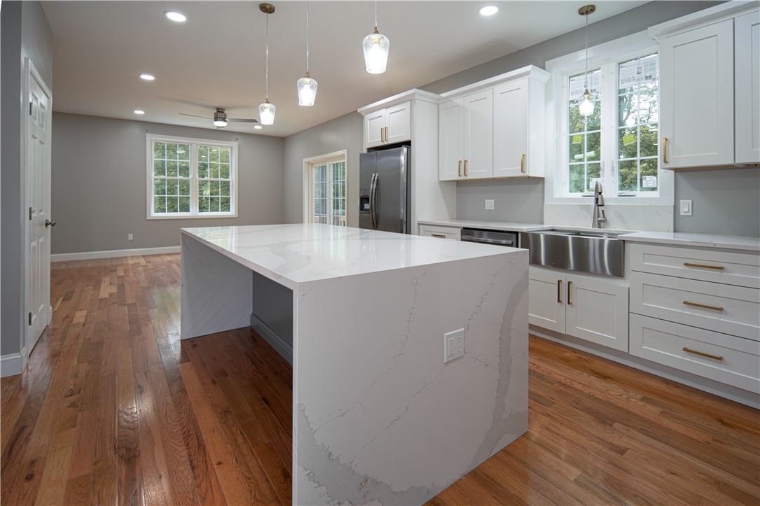 25 Paris Olney Hopkins Road Foster, RI 02825 - Photo 5 of 36