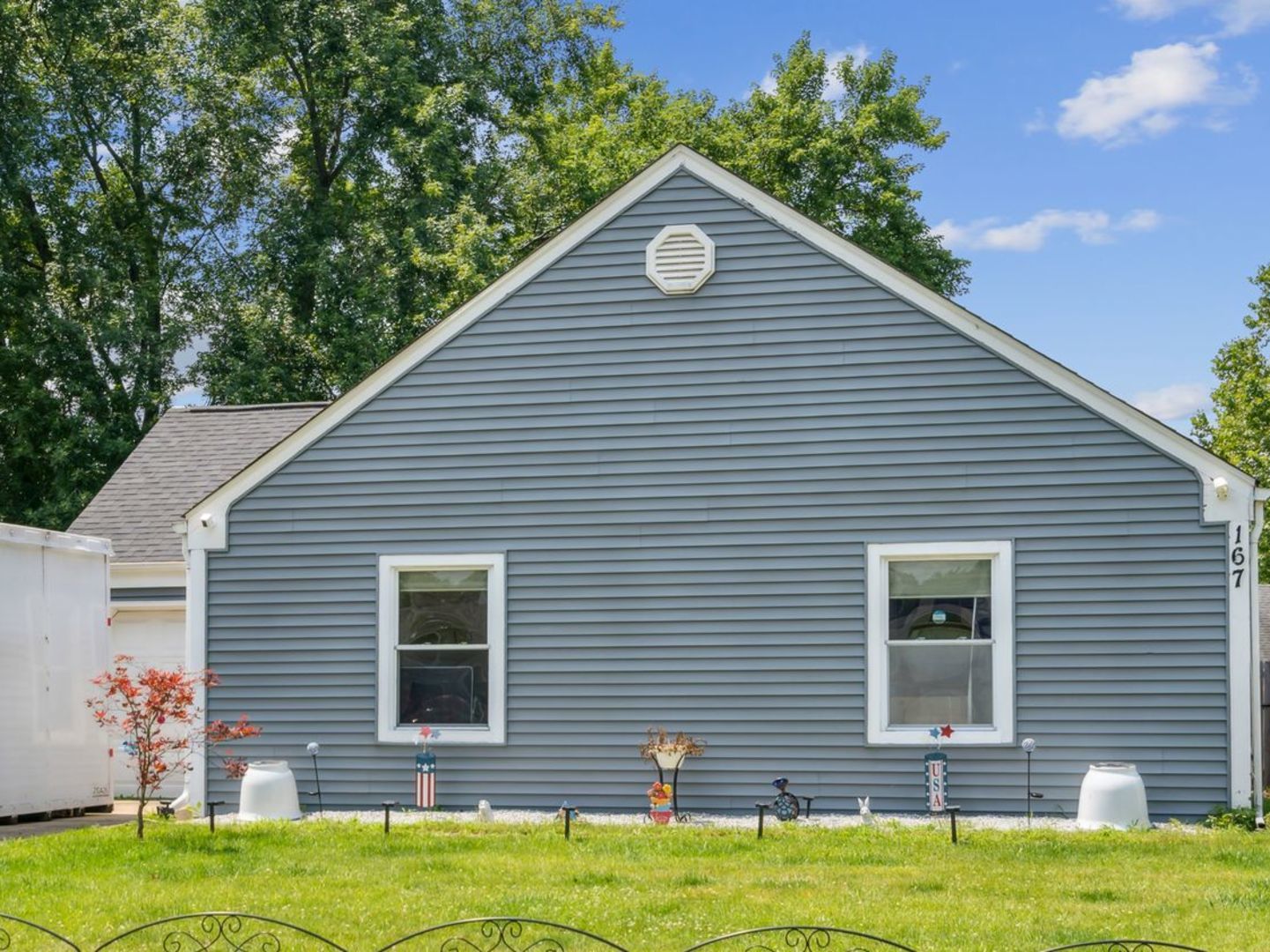 167 Heathgate Road Montgomery, IL 60538 - Photo 2 of 22 a view of a house with a yard