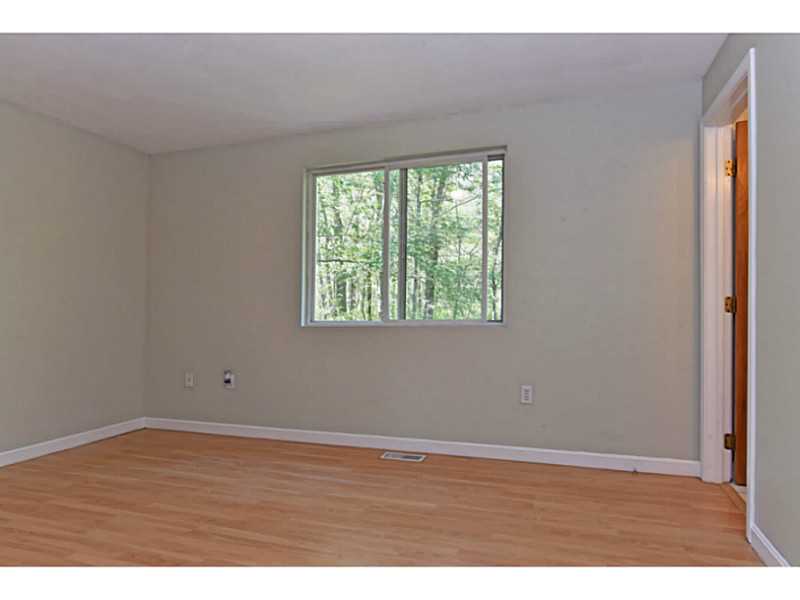 77 Huckleberry Road North Kingstown, RI 02852 - Photo 14 of 25 Master Bedroom.
