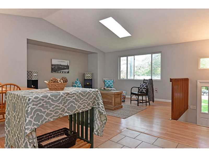 77 Huckleberry Road North Kingstown, RI 02852 - Photo 6 of 25 Kitchen.