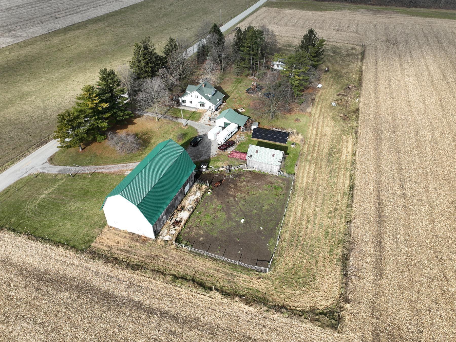 14323 Thiele Road Fort Wayne, IN 46819 - Photo 4 of 36 Gallery Image 4