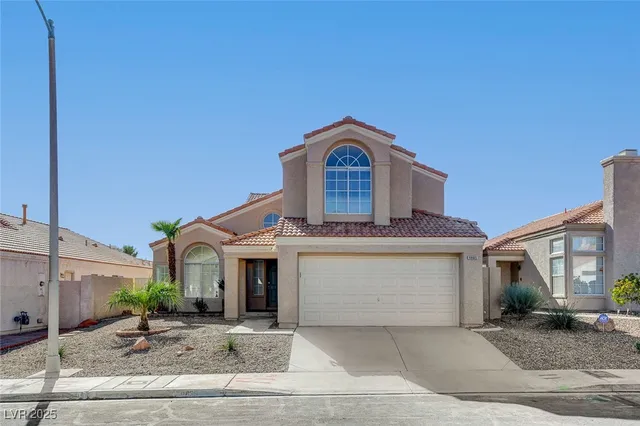$2,595 | 9805 Cross Creek Way, Las Vegas, NV 89117