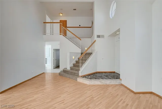 $2,595 | 9805 Cross Creek Way, Las Vegas, NV 89117