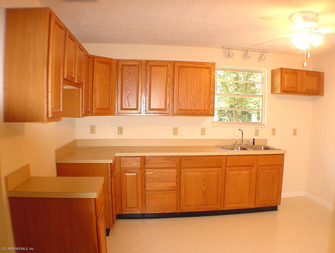 10548 Tulsa Road Jacksonville, FL 32218 - Photo 4 of 7 Eating Space-Kitchen