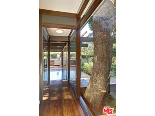 848 Greentree Road Pacific Palisades, CA 90272 - Photo 16 of 36 Gallery Image 16