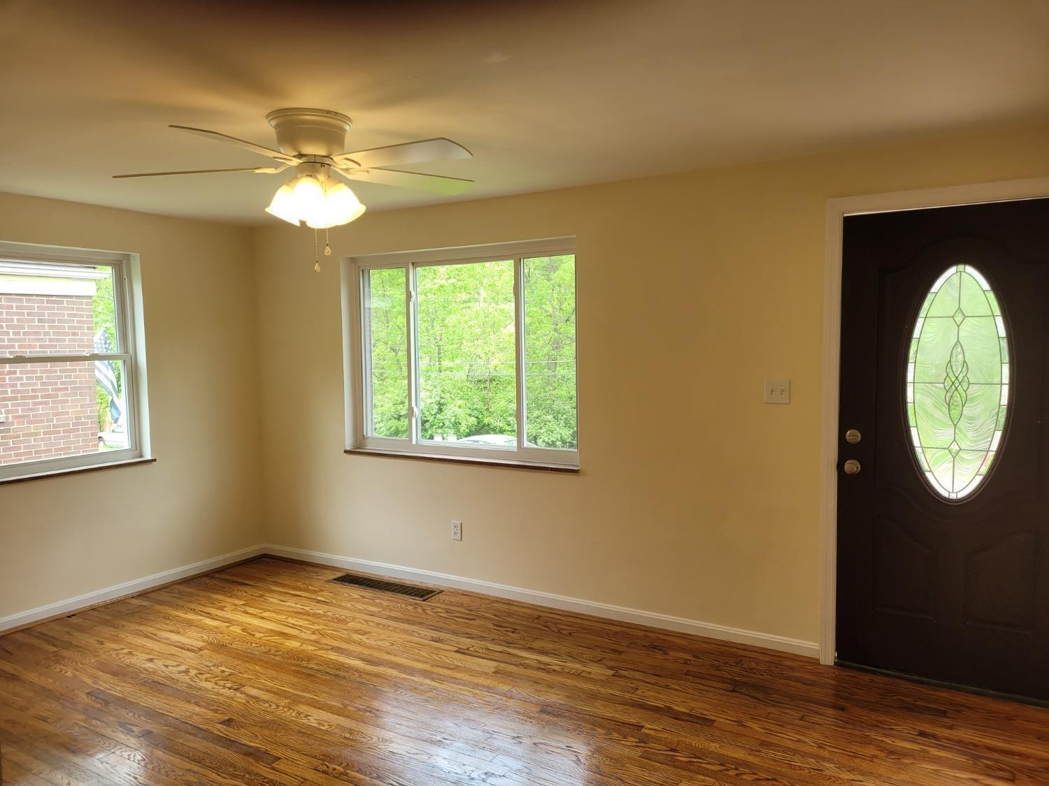 6039 Sheits Road Cincinnati, OH 45252 - Photo 2 of 6 Gallery Image 2