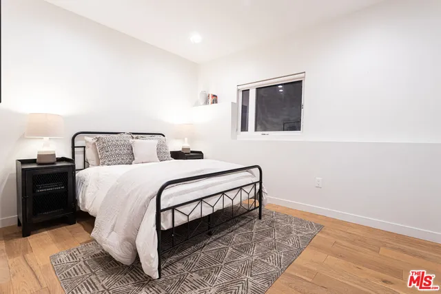 $2,595 | 1946 Preston Avenue, Los Angeles, CA 90026