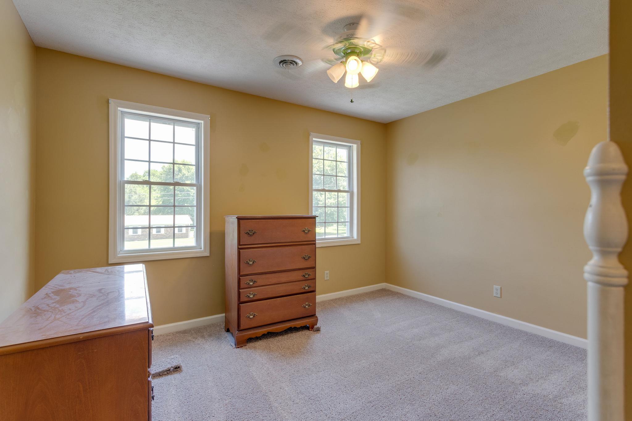 1909 Hunters Run Road Lewisburg, TN 37091 - Photo 23 of 30 Bedroom 4