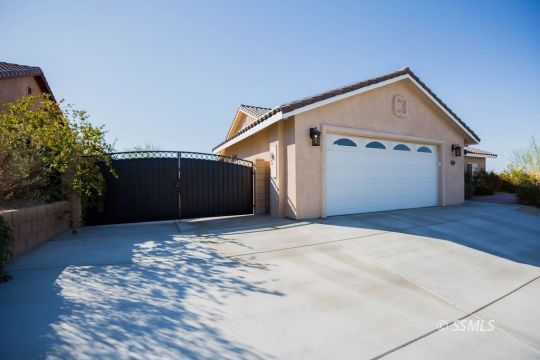 2401 Lacey Street Ridgecrest, CA 93555 - Photo 7 of 44 a view of garage and utility room