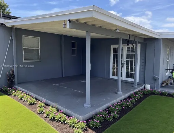 a front view of house with yard