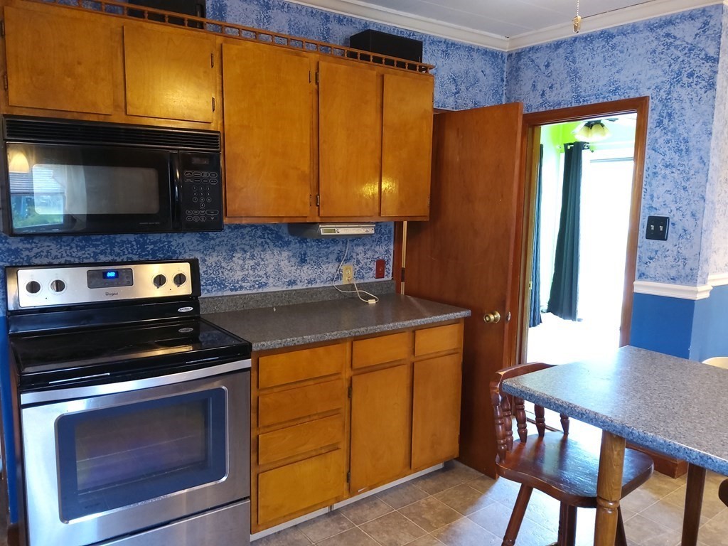 21 Indiana Street Worcester, MA 01604 - Photo 23 of 41 Gallery Image 23