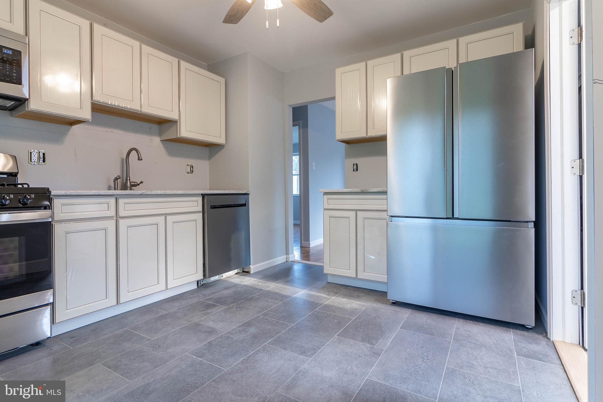 1026 Crest Road Pine Hill, NJ 08021 - Photo 1 of 16 New Kitchen & Appliance package.