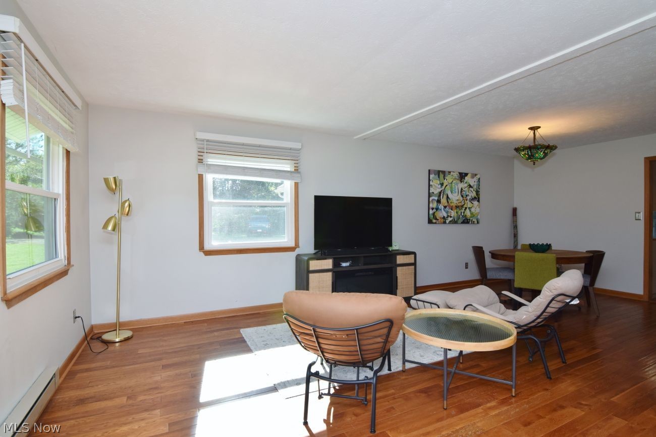 240 Claridon Road Chardon, OH 44024 - Photo 5 of 45 Gallery Image 5