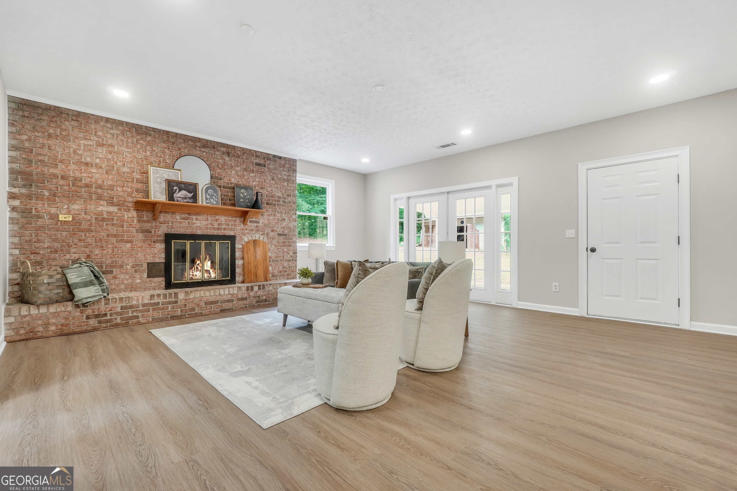 14908 Brown Bridge Road Covington, GA 30016 - Photo 13 of 37