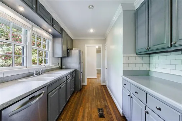 a view of livingroom with hardwood floor and window