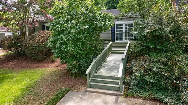 $2,900 | 2311 Pembrook Place Northeast, Atlanta, GA 30324