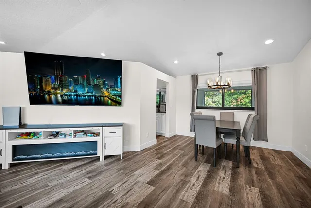 $810,000 | 17203 40th Run North, Loxahatchee, FL 33470