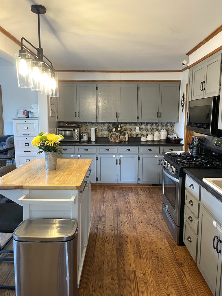 813 Chestnut Street Reno, PA 16343 - Photo 7 of 44 Gallery Image 7