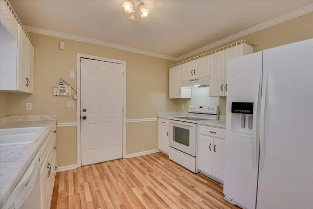 $1,950 | 2102 Howard Mill Road, North Augusta, SC 29841