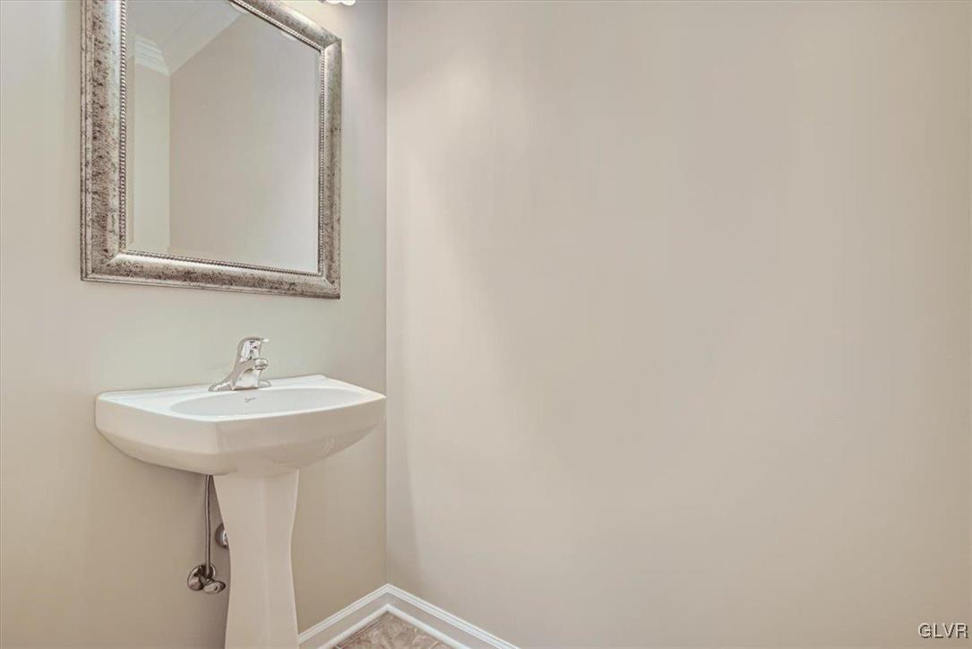 1364 Fox Ridge Easton, PA 18040 - Photo 26 of 49 Gallery Image 26