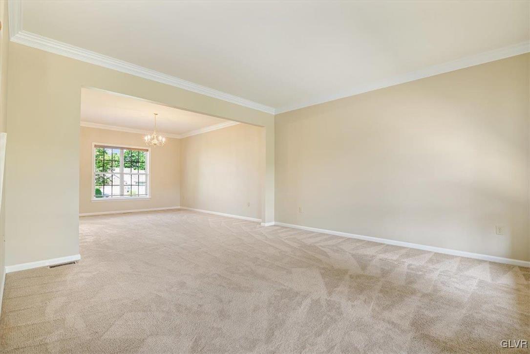 1364 Fox Ridge Easton, PA 18040 - Photo 7 of 49 Gallery Image 7