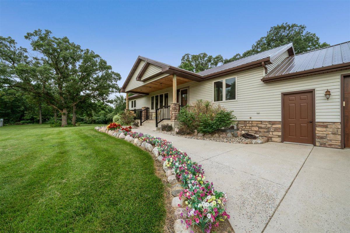 4700 Rural Oaks Drive Alexandria, MN 56308 - Photo 5 of 78