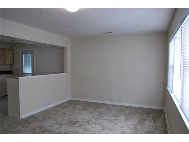 1584 Shady Lane Road Columbus, OH 43227 - Photo 3 of 11 Gallery Image 3