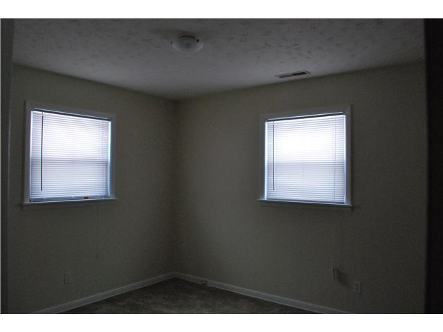 1584 Shady Lane Road Columbus, OH 43227 - Photo 7 of 11 Gallery Image 7