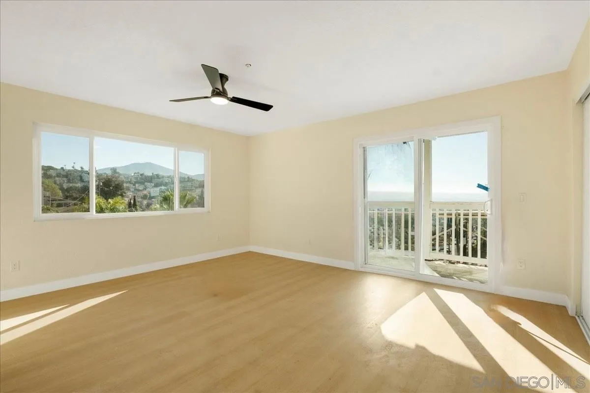 9559 Chestnut Street Spring Valley, CA 91977 - Photo 8 of 12 Gallery Image 8