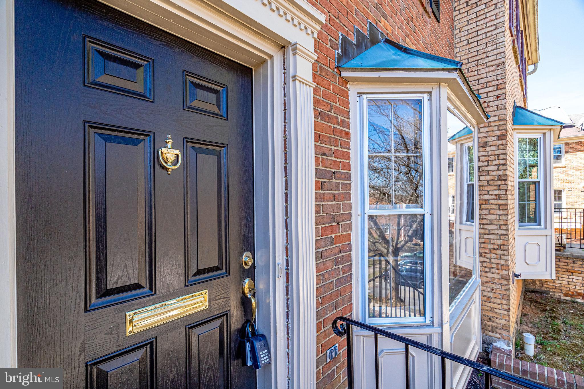 7447 Timberock Road Falls Church, VA 22043 - Photo 4 of 64 Gallery Image 4