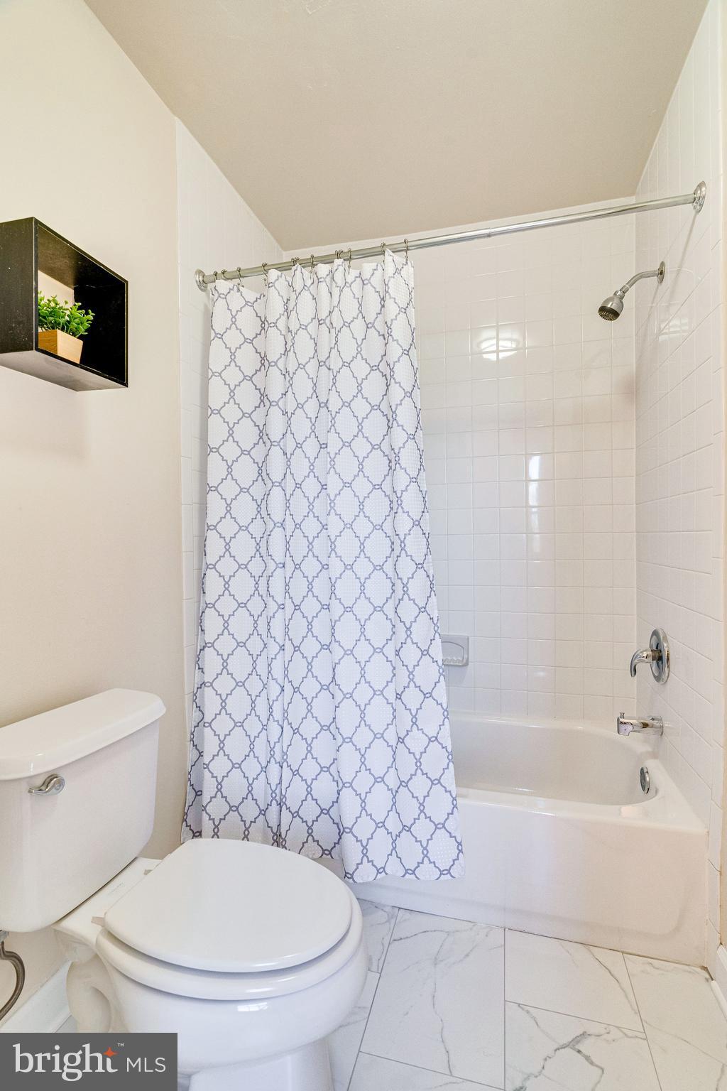 7447 Timberock Road Falls Church, VA 22043 - Photo 32 of 64 Gallery Image 32