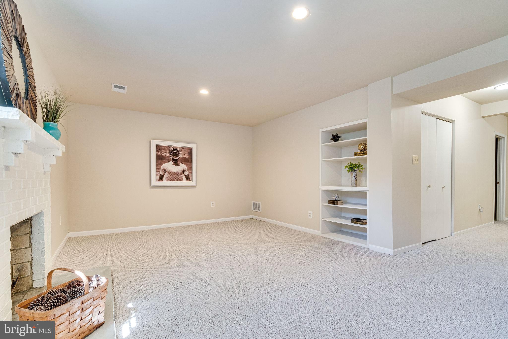 7447 Timberock Road Falls Church, VA 22043 - Photo 41 of 64 Gallery Image 41