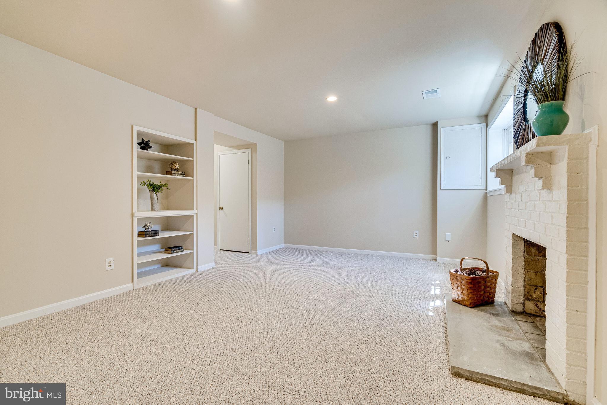 7447 Timberock Road Falls Church, VA 22043 - Photo 42 of 64 Gallery Image 42