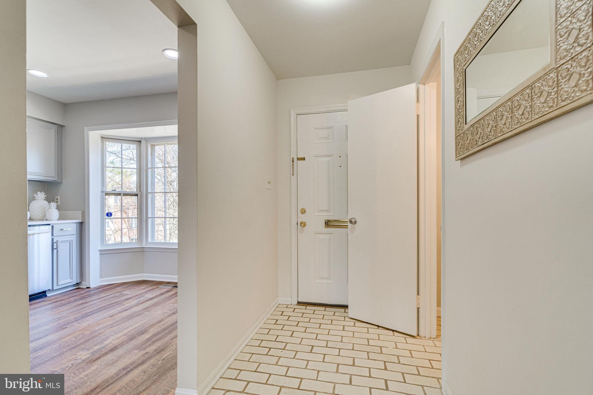 7447 Timberock Road Falls Church, VA 22043 - Photo 7 of 64 Gallery Image 7