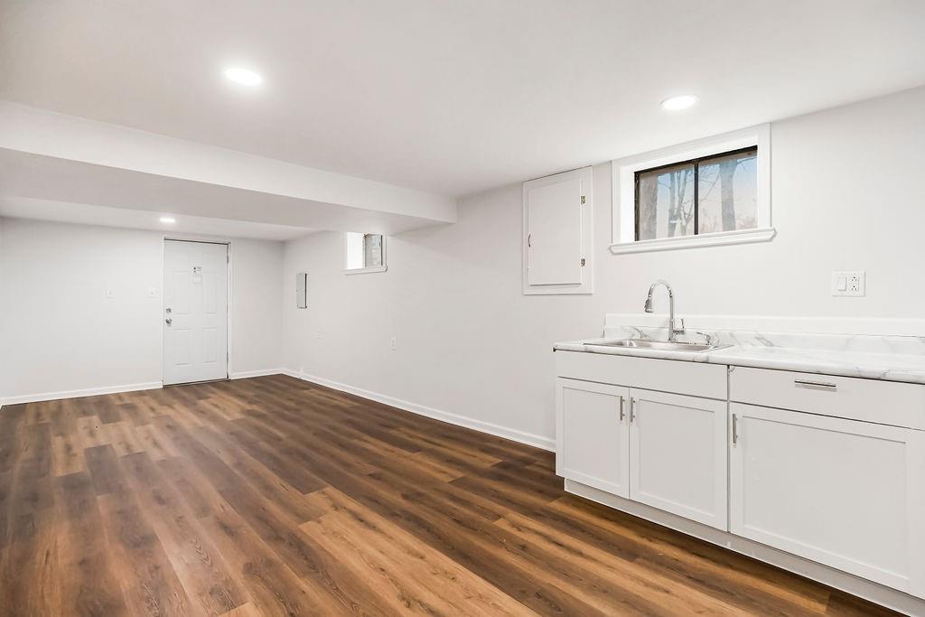 13419 Parker Avenue Grandview, MO 64030 - Photo 18 of 24