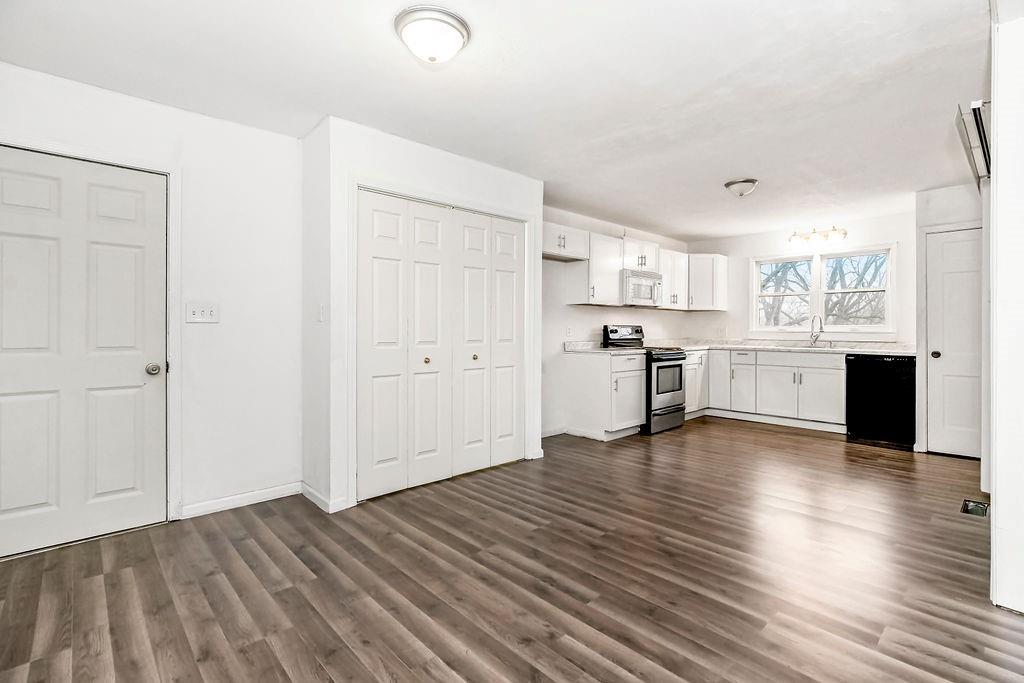 13419 Parker Avenue Grandview, MO 64030 - Photo 5 of 24