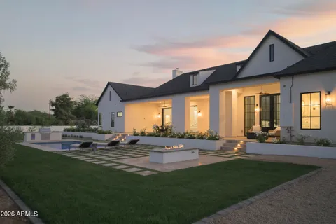 $5,994,998 | 10229 North 64th Street, Paradise Valley, AZ 85253