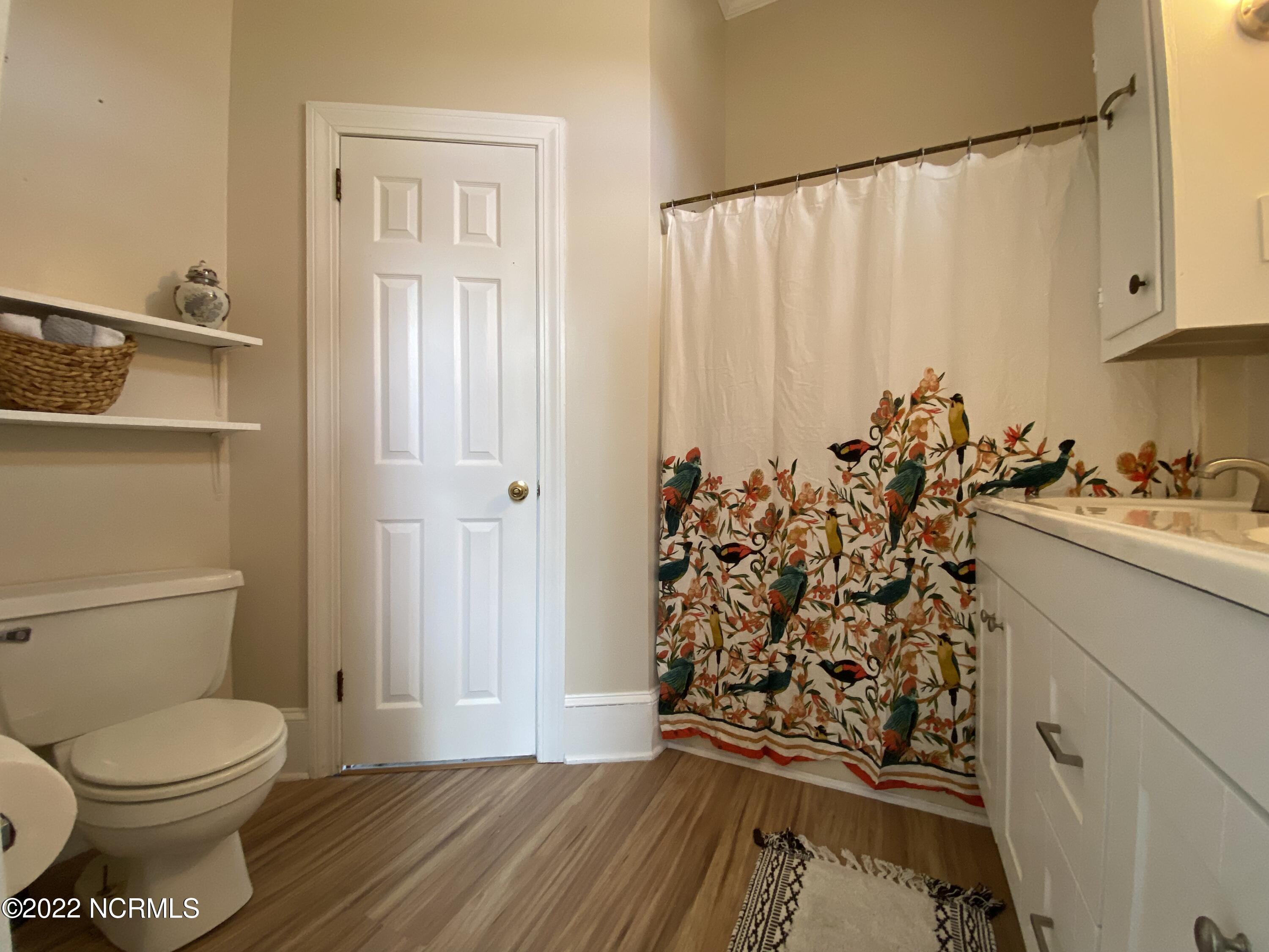 252 Fourth Street Ayden, NC 28513 - Photo 18 of 40 Full Bath