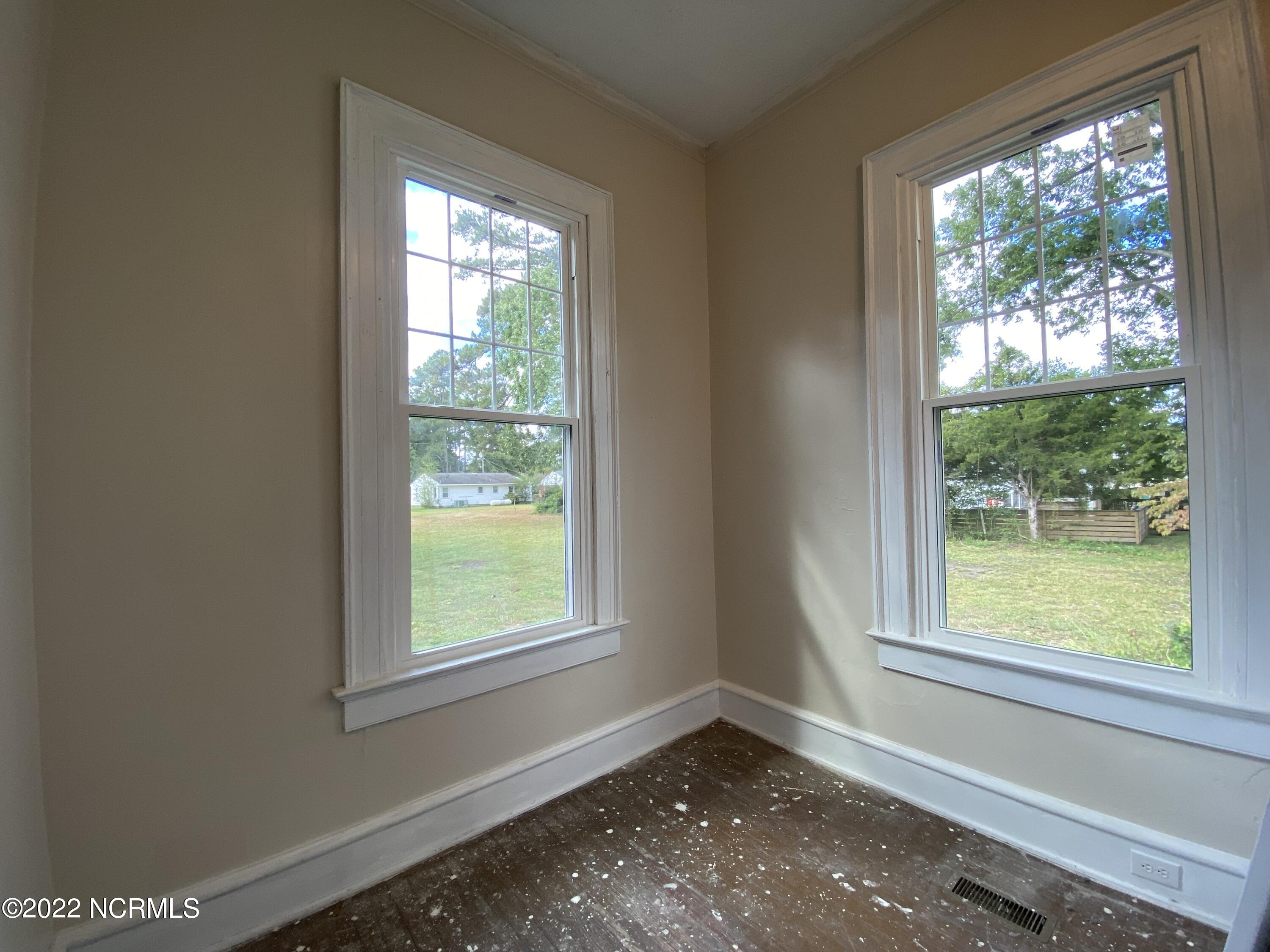 252 Fourth Street Ayden, NC 28513 - Photo 21 of 40 Extra room