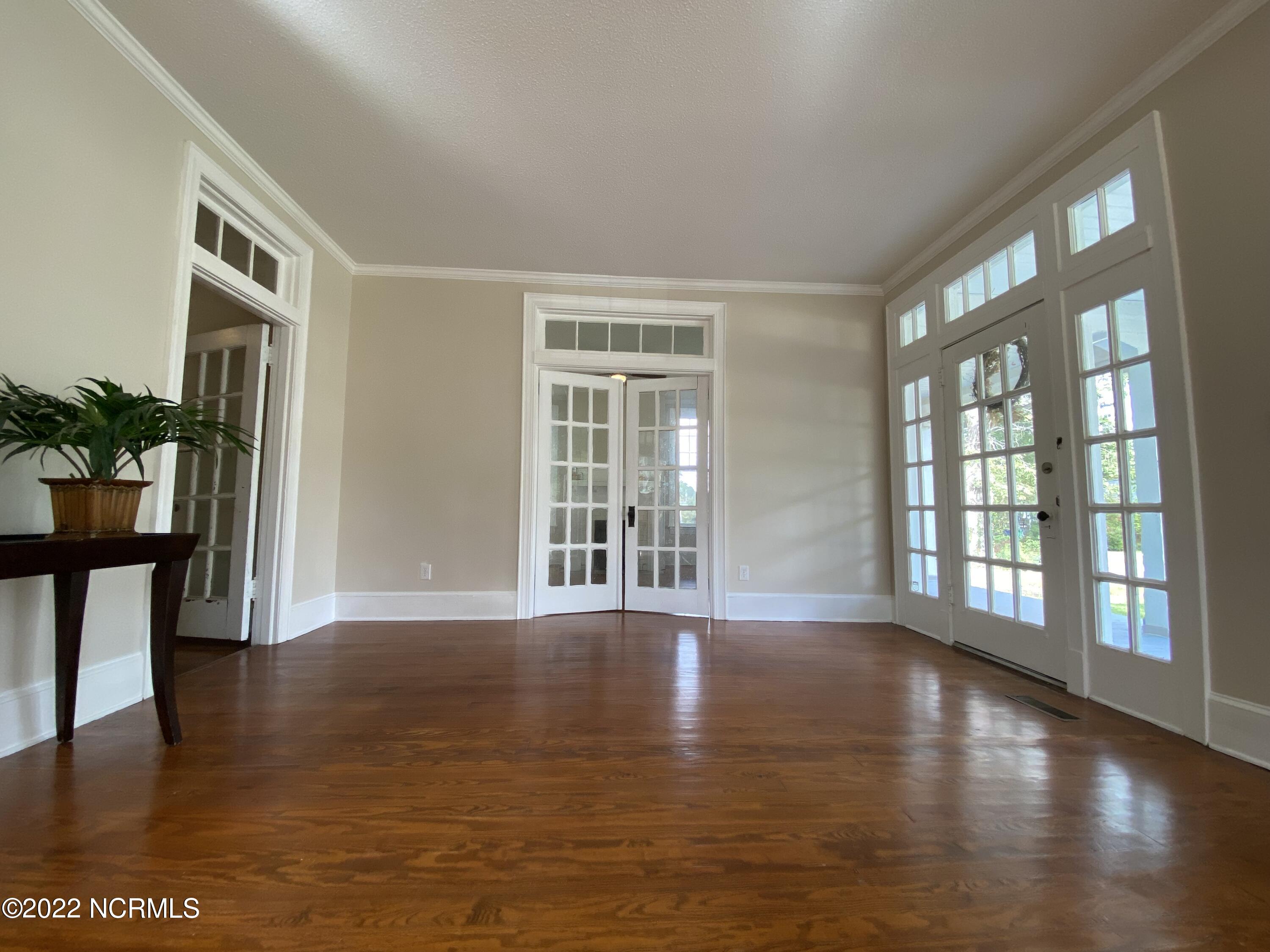 252 Fourth Street Ayden, NC 28513 - Photo 6 of 40 Beautiful features